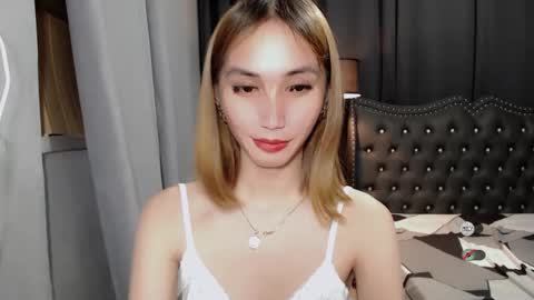 elora_charming online show from 02/19/25, 05:16