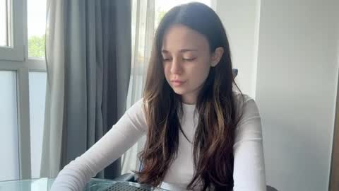 Milana online show from 05/29/26, 09:07