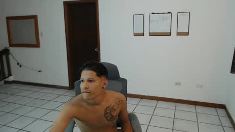 eloysamm online show from 11/20/25, 04:45