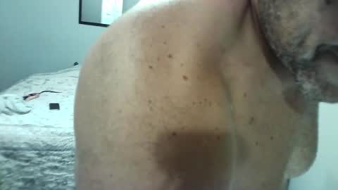 Elpouro online show from 11/16/25, 06:19