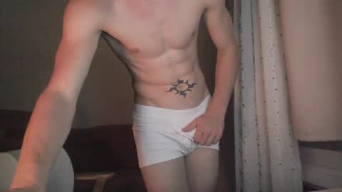 Snapshot of elpsycongrooo chatting on 05/07/26, 12:32 elpsycongroo online show from 05/07/26, 12:32