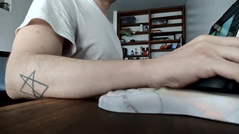 elriclust online show from 04/23/26, 12:29