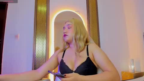 Elsa online show from 02/16/26, 12:12