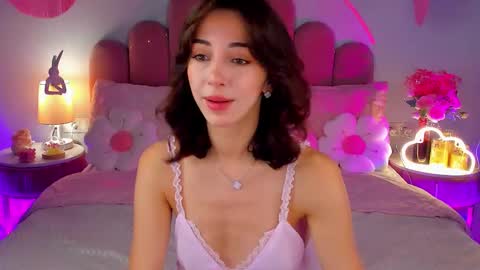 Michelle online show from 10/06/25, 07:22