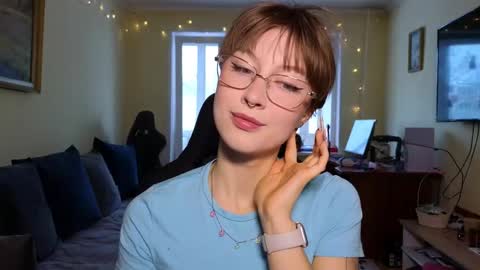 elsaangel online show from 12/19/25, 05:36