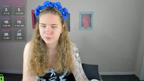 Elsie online show from 10/27/25, 12:58