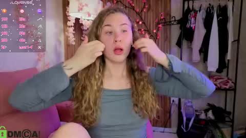 Elsie online show from 11/13/25, 10:03