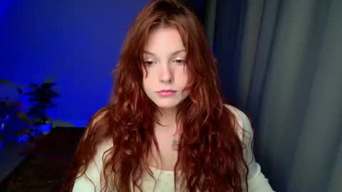 Snapshot of elsie_ginger chatting on 06/16/26, 10:01 Elsie online show from 06/16/26, 10:01