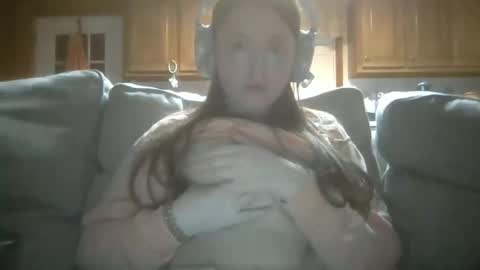 Elsie Rain online show from 03/30/26, 09:10