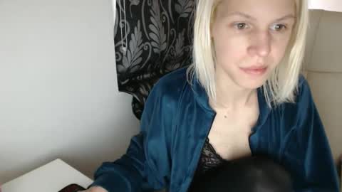 Snapshot of elssa_rush chatting on 03/02/25, 10:56 elssa_rush online show from 03/02/25, 10:56