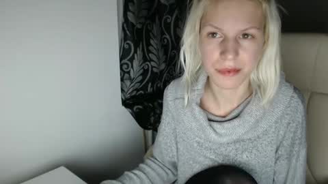 Snapshot of elssa_rush chatting on 03/09/25, 12:21 elssa_rush online show from 03/09/25, 12:21
