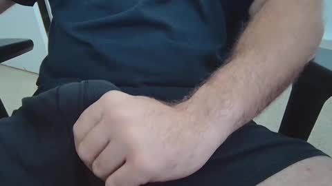 Snapshot of eltanke2206 chatting on 12/04/24, 02:37 alexgarg online show from 12/04/24, 02:37