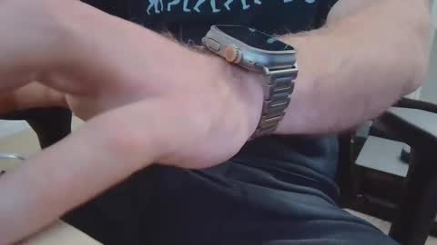 Snapshot of eltanke2206 chatting on 01/09/25, 07:08 alexgarg online show from 01/09/25, 07:08