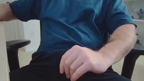 Snapshot of eltanke2206 chatting on 02/27/25, 01:49 alexgarg online show from 02/27/25, 01:49