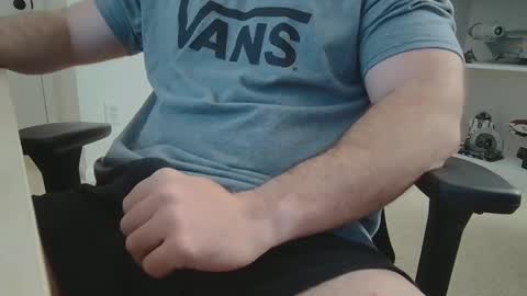 Snapshot of eltanke2206 chatting on 03/09/25, 02:21 alexgarg online show from 03/09/25, 02:21