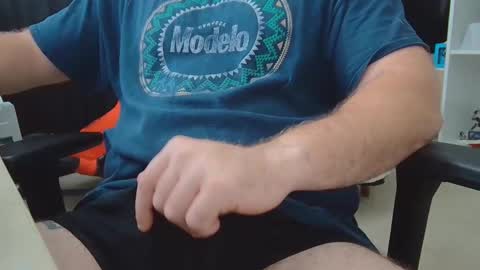 Snapshot of eltanke2206 chatting on 09/24/25, 03:48 alexgarg online show from 09/24/25, 03:48