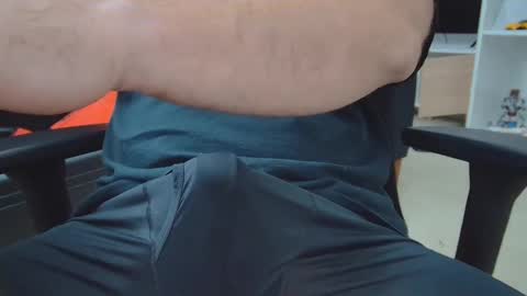 Snapshot of eltanke2206 chatting on 10/21/25, 05:57 alexgarg online show from 10/21/25, 05:57