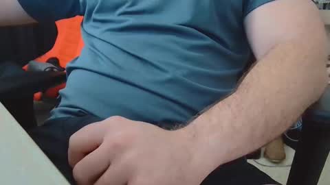 Snapshot of eltanke2206 chatting on 02/05/26, 08:02 alexgarg online show from 02/05/26, 08:02