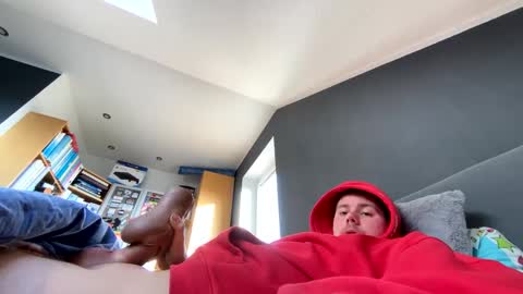 Snapshot of eltat_75 chatting on 02/12/25, 08:16 eltat_75 online show from 02/12/25, 08:16