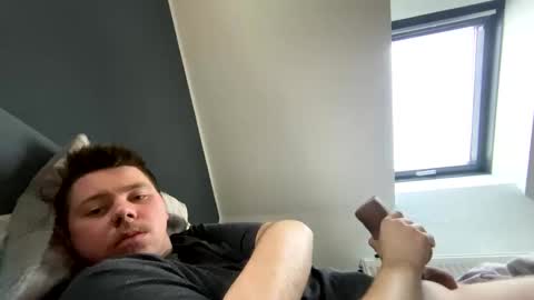 Snapshot of eltat_75 chatting on 02/28/25, 07:15 eltat_75 online show from 02/28/25, 07:15