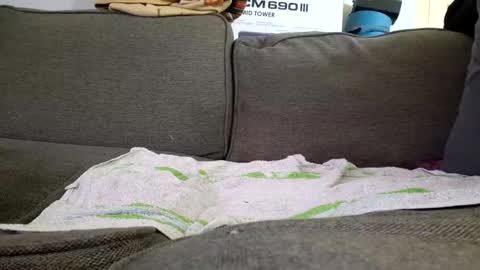 eltonyoo online show from 02/16/25, 12:21