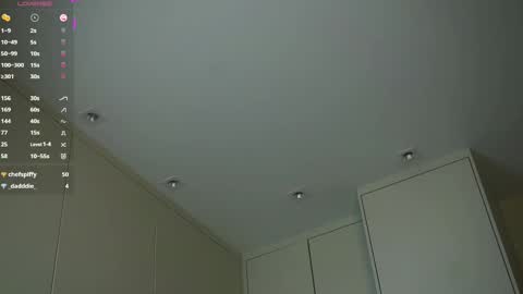 Sophie online show from 02/15/25, 08:11