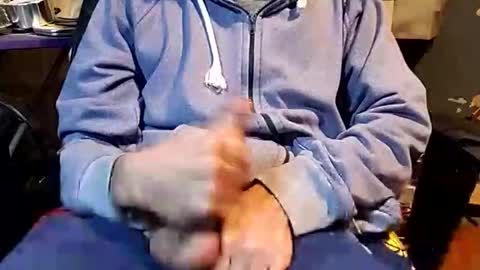 elvergg1 online show from 02/09/26, 08:51