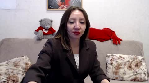 Snapshot of elvinasweet chatting on 04/03/26, 05:49 ElvinaSweet online show from 04/03/26, 05:49