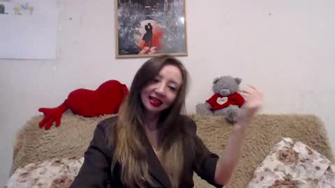 Snapshot of elvinasweet chatting on 04/19/26, 01:38 ElvinaSweet online show from 04/19/26, 01:38