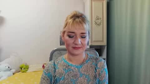 Snapshot of elviraforyou chatting on 12/04/24, 07:28 Elvira online show from 12/04/24, 07:28