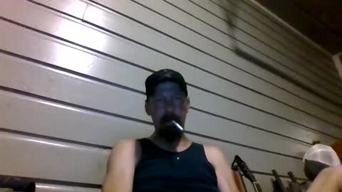 elwooood7 online show from 10/18/25, 01:34