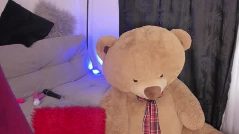 Ross online show from 10/12/25, 09:36