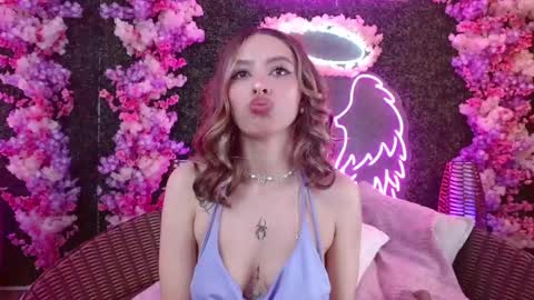 Elysia online show from 03/12/25, 04:56