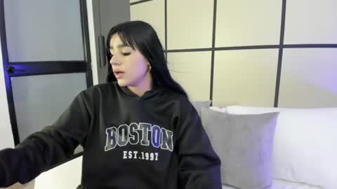 E L Y online show from 07/03/26, 12:33