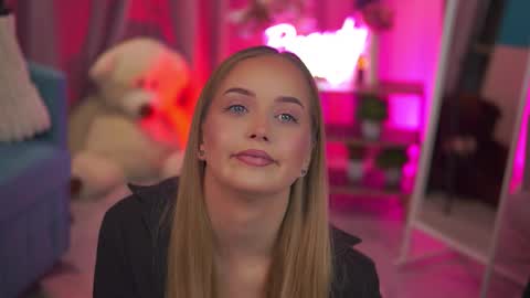 Elyssa online show from 02/23/26, 07:55