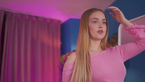 Elyssa online show from 03/30/26, 07:04