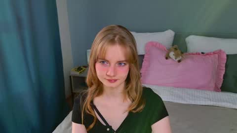 Chloyka online show from 04/16/26, 03:46