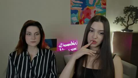 Snapshot of elza_rose chatting on 05/26/26, 10:55 elza_rose online show from 05/26/26, 10:55