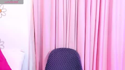 Snapshot of em_aa1 chatting on 03/10/26, 12:54 A N D R E A online show from 03/10/26, 12:54