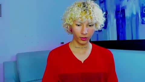 Ema Gold online show from 04/10/26, 06:51