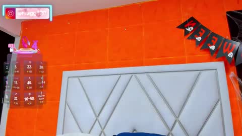 Snapshot of ema_grey1 chatting on 10/30/25, 05:57 ema_grey1 online show from 10/30/25, 05:57