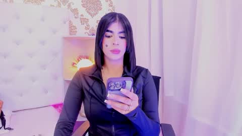 Ema Lambert  online show from 12/15/25, 12:48