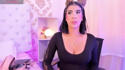 Ema Lambert  online show from 02/10/26, 04:22