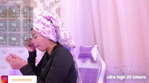 Ema Lambert  online show from 03/26/26, 11:38