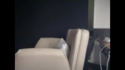 Snapshot of ema_lov3 chatting on 12/03/25, 03:25 Ema Love online show from 12/03/25, 03:25