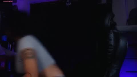 ema_ploxx online show from 07/18/26, 03:11