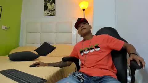 EMANUEL online show from 03/01/26, 01:40