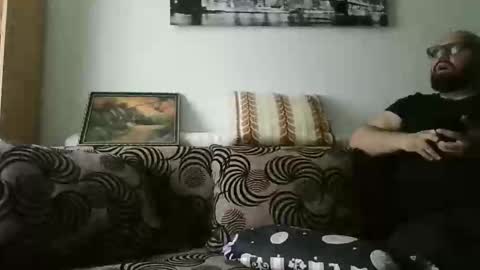 Snapshot of emanuel_berta chatting on 05/12/26, 11:29 emanuel_berta online show from 05/12/26, 11:29