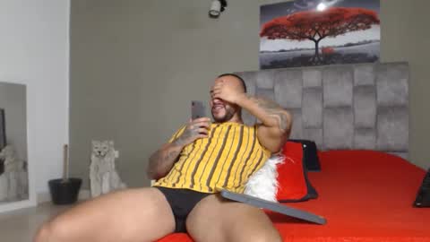 Snapshot of emanuelspencer chatting on 05/06/26, 12:41 emanuelspencer online show from 05/06/26, 12:41
