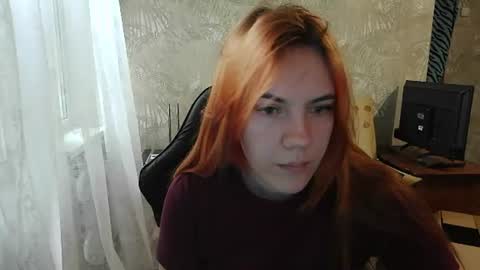 Snapshot of ember__fox chatting on 06/10/26, 07:29 ember__fox online show from 06/10/26, 07:29